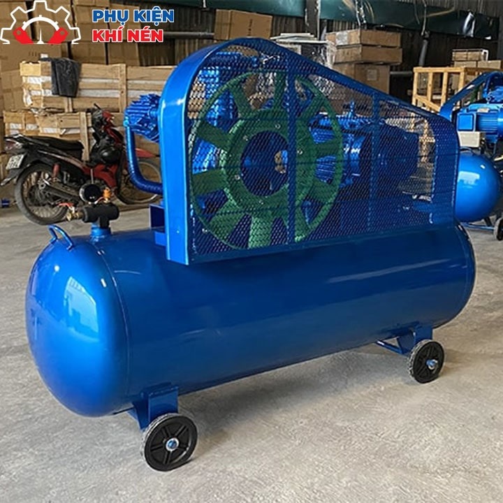 may-bom-hoi-10kg-gia-bao-nhieu-3